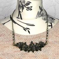 Blumenliebe • Halskette bronze | Statementkette | Geschenkidee Frau | Freundin | Schwester | Mama Bild 6