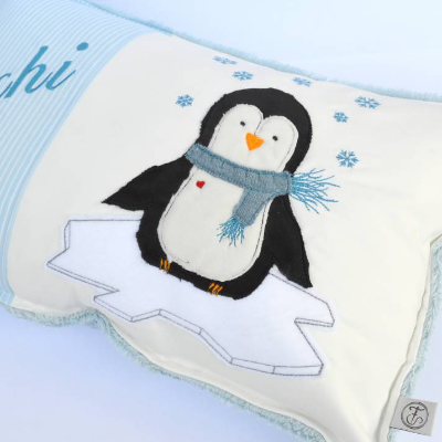 Stickdatei Pinguin mit Eisscholle 13x18cm