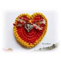 1 gehäkeltes Herz aus glänzender Baumwolle - Applikation Herz - Trachten Bild 1