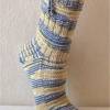 handgestrickte Socken, Strümpfe Gr. 38/39, Damensocken in gelb, blau und grau, Einzelpaar Bild 4