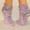 handgestrickte Socken, Kurzsocken, Sneakers in Gr. 40/41, Damensocken in flieder, rosa und natur, Einzelpaar Bild 4