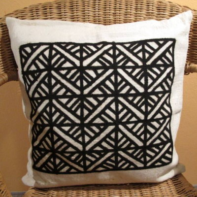 Kissenbezug Afrika, handgewebtes Baumwolltuch mit Naturfarben, schwarz-weiß, ca. 40 cm