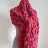 Winter-Schal aus Mohair rot grau, gestrickter Damenschal mit 3D Muster, Weihnachtsgeschenk Frauen Bild 2