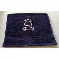 kuschelweiches Handtuch bestickt mit kleinen Tieren, Blickfang für jedes Bad, Baumwolle,blau mit einem kleinen Nilpferd Bild 1