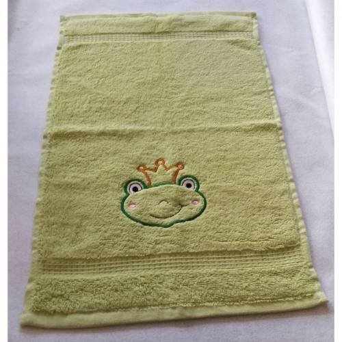 kuschelweiches Handtuch bestickt mit kleinen Tieren, Blickfang für jedes Bad, Baumwolle,grün mit einem Frosch