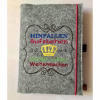 Besticktes Notizbuch aus Filz mit Stiftehalter Bild 1