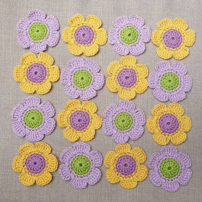 2-farbige Häkelblume – grosse bunte Blumenapplikation, Wunschfarbe, gehäkelte Baumwollblume