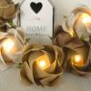 Lichterkette Rosen aus Papier in Brauntönen, Wohnzimmerdeko, Weihnachtsgeschenk Frauen, Tischdeko Goldene Hochzeit Bild 2