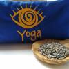 Yoga Augenkissen mit wunderschöner Stickerei in gold Bild 3
