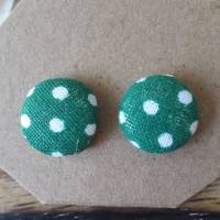 grüne weiße Punkte Ohrringe mit Stoff Cabochonschmuck verschiedene Fassungen 12mm Bild 1
