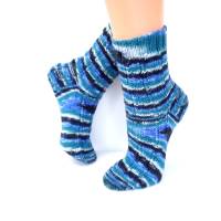 Damen Socken Gr. 38/39 aus handgefärbter Sockenwolle "blue Ocean" Bild 4