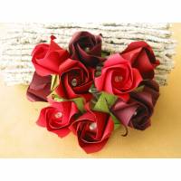 Lichterkette mit Rosen aus Papier in Rottönen als Geschenk Bild 1