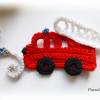 1 gehäkeltes Feuerwehrauto mit Schlauch - Häkelapplikationen zum Aufnähen - rot, weiß Bild 3
