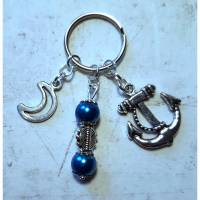 Schlüsselanhänger - Schmuckanhänger - Taschenanhänger - Anker, Mond, blauer Perlenanhänger Bild 1