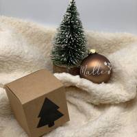 Weihnachtsbaumkugel, Christbaumkugel in braun, personalisiert mit Geschenkverpackung Bild 2