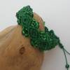 Makrameearmband mit Perlen in grün Bild 4