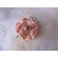 Rosa Stoffblume Haarklammer Haarschmuck Blume "Amour rose" festlich romantisch Brautschmuck Bild 1