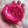 Pink Brosche Stoffbrosche festlich "Petite Rose" Hochzeit Taufe Abiball Bild 3
