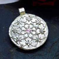 Außergewöhnliches Silberamulett "Gänseblümchenreigen" 999 Silber Bild 2