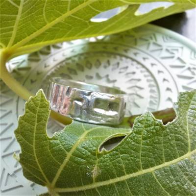 Bandring aus 999 Silber mit schöner Textur