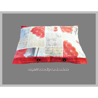 Moderne Kissenhülle mit Rosenmotiv – Upcycling Deko-Kissenbezug 50 cm x 33 cm Unikat