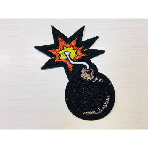 Bügelbild Applikation Bombe