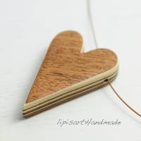Holzkette – Herz auf Draht Furnierschichtholz Mahagoni Ahorn II Bild 1