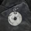 Howlith Donut mit Silberdraht umwickelt, Edelsteinanhänger Bild 2