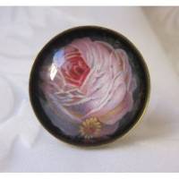 Cabochon Ring Motiv rosa Rose "Giselle" verschnörkelt Vintage-Stil bronzefarben Antik-Look Geschenkidee Bild 1