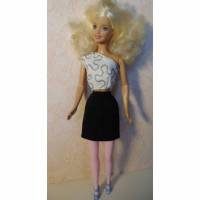 Barbie-Kleidung, Barbie-Rock, Rock für Barbiepuppe, Jaquardstoff in schwarz Bild 1