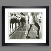 Tap Dancing, Kunstdruck gerahmt 40x35 cm, Wandbild,  schwarz weiß Fotografie, Step Tanz,  Vintage Style, Gerahmte Bilder Bild 1