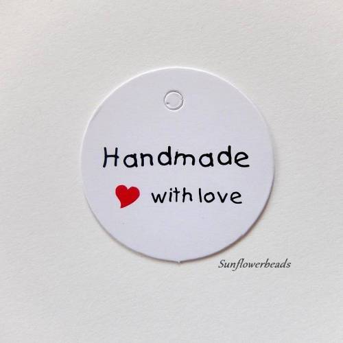 20 runde Anhänger weiß, beschriftet mit handmade with love