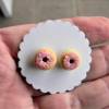 Ohrstecker Donut rosa mit bunten Streuseln Ohrringe handmodelliert aus Fimo Ohrschmuck aus Polymer Clay Bild 2