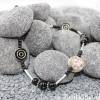 Kugelkette in schwarz, weiß und silber, allround Kette - einmalige Halskette aus einmaligen Perlen Bild 5