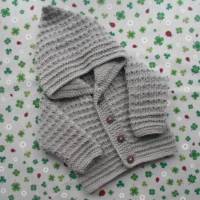 Strickjacke mit Kapuze für baby und kind ab größe 50/56 bis größe 86/92 kapuzenjacke gestrickt handarbeit babykleidung Bild 1