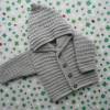Strickjacke mit Kapuze für baby und kind ab größe 50/56 bis größe 86/92 kapuzenjacke gestrickt handarbeit babykleidung Bild 5