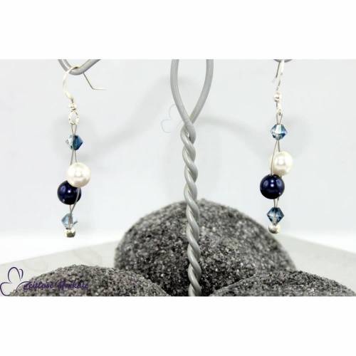 Luftig, filigrane Ohrringe dunkelblau & weiß, versilberte Perle - weiße Perlen und blaue Kristalle, Ohrhänger sportlich elegant, zauberhaft schön