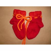 Babysocken handgestrickt in Größe 16/17, Stricksocken mit Bindeband,  Söckchen, Socken Bild 5