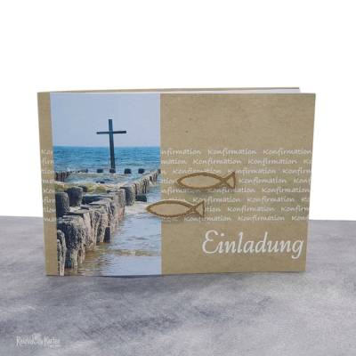 Einladungskarte Konfirmation, Kommunion oder Firmung "Kreuz im Meer" in Kraftpapieroptik