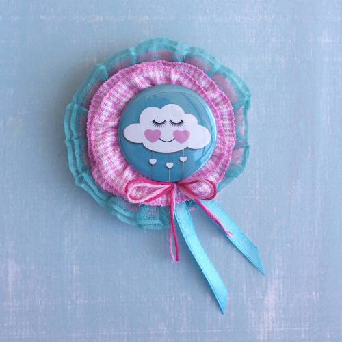 Rosette Anstecker mit Button Wolke