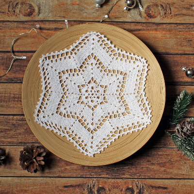 Häkeldeckchen Stern ~ Tischdeckchen | Weihnachten