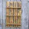 Robustes Regal aus Palettenholz als Wandregal, nachhaltiges praktisches Möbel, vielseitig einsetzbares Holzregal Bild 7