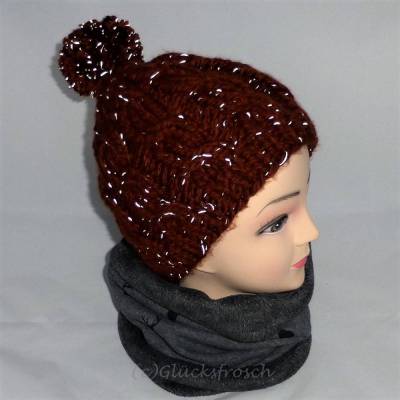 Mütze reflektiert im Dunklen in braun, rostbraun, Bommelmütze, handgestrickt