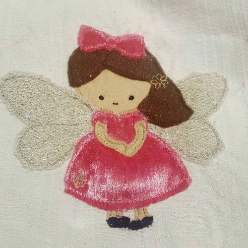 Stickdatei "Fee" & "Mädchen" - als Applikation und Doodle in jeweils 5 Größen