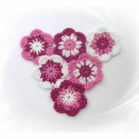 6 Häkelblumen pink , Häkelapplikation Blumen häkeln Bild 1