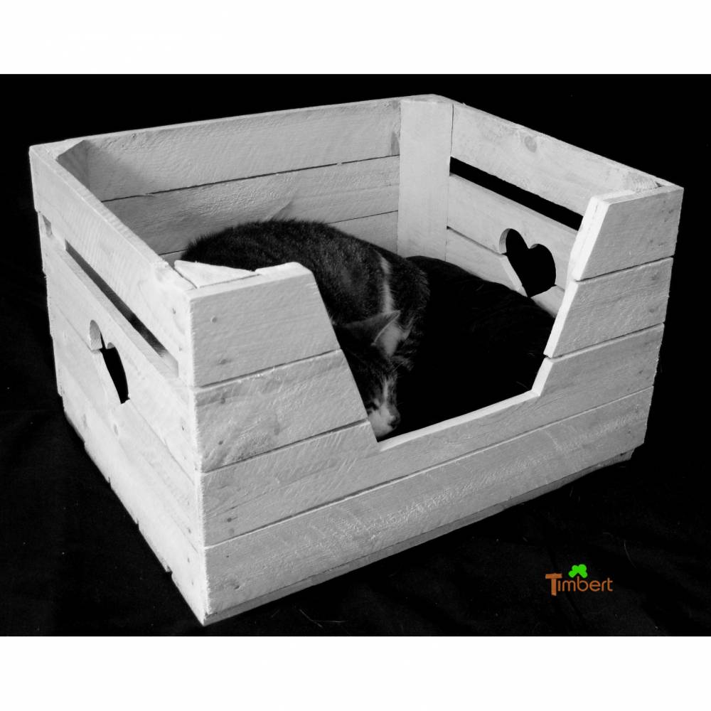 Vintage KATZENKORB + LIEGEKISSEN aus Holz für Katze / Hund Katzenkörbchen Tierbett aus einer alten Holzkiste OBSTKISTE Shabby weiß Geschenk Bild 1