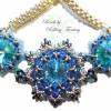 Handgemachtes Collier "O-Dilia" aus Glas-Perlen und Swarovski-Kristallen in blau und silber Bild 3