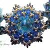 Handgemachtes Collier "O-Dilia" aus Glas-Perlen und Swarovski-Kristallen in blau und silber Bild 4