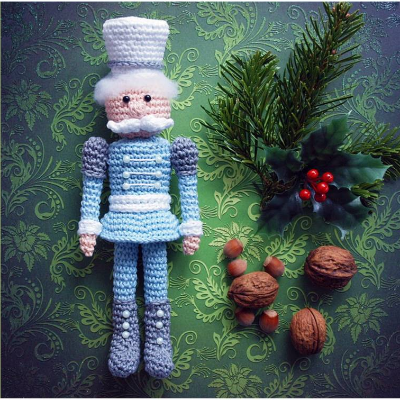 Häkelanleitung Nussknacker - PDF Datei