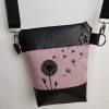 Kleine Handtasche Pusteblume rosa Umhängetasche Dandelion rosa schwarz Tasche mit Anhänger Kunstleder Bild 2